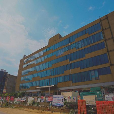 Hotel O H D Hotel Bhiwadi Luaran gambar